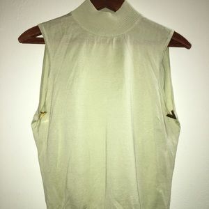 Valentino spa top